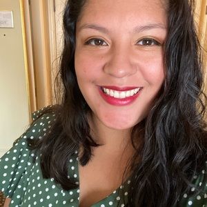 Meet your Posher, Natali